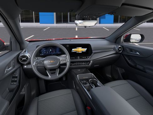New 2026 Chevrolet Equinox LT image 39