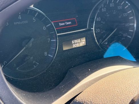Used 2013 Nissan Altima 2.5 S FWD image 9