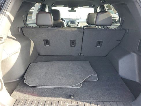 Certified 2022 Chevrolet Equinox RS image 10