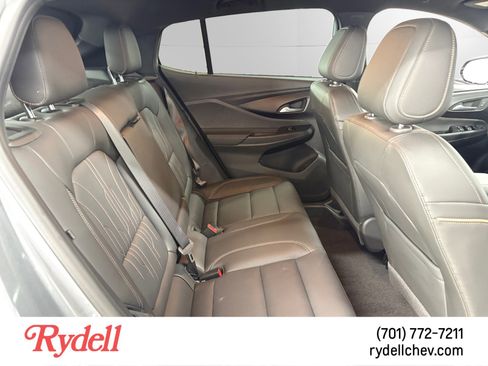 Used 2025 Buick Envista Avenir FWD image 17