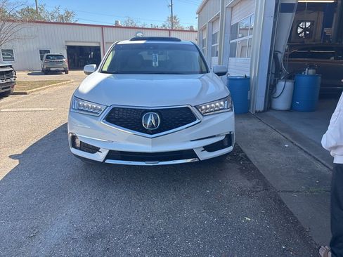 Used 2020 Acura MDX FWD w/ Technology Package image 3