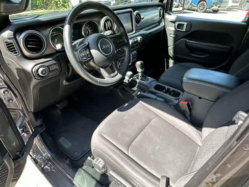 Used 2021 Jeep Wrangler Unlimited Sport AWD/4WD image 16
