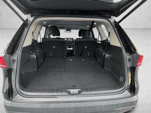 Certified 2025 Toyota Grand Highlander XLE image 8