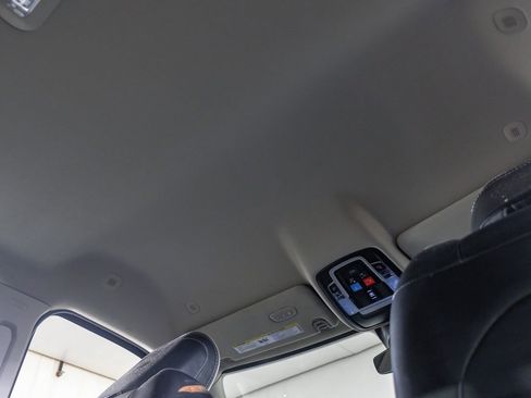 Used 2024 RAM 2500 Laramie w/ Safety Group AWD/4WD image 28