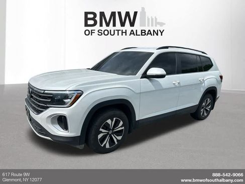 Used 2026 Volkswagen Atlas SE AWD/4WD image 1
