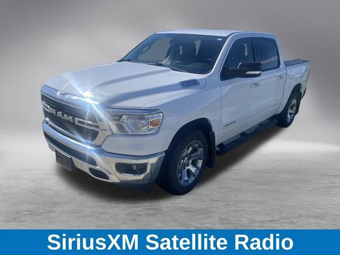 Used 2019 RAM 1500 Big Horn AWD/4WD image 9