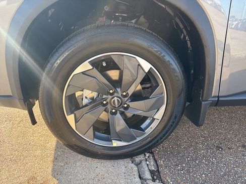 New 2026 Nissan Rogue SV image 8