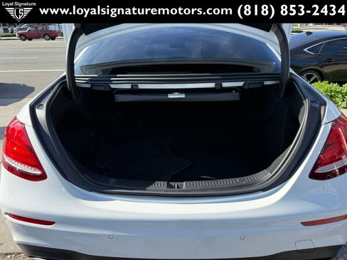 Used 2017 Mercedes-Benz E 300 w/ Premium 1 Package image 9