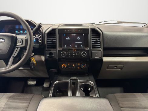 Used 2017 Ford F150 XL w/ Equipment Group 101A Mid RWD image 18