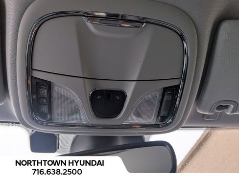 Used 2021 Jeep Cherokee Limited image 27