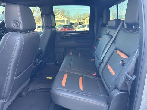 Used 2024 GMC Sierra 2500 AT4 w/ AT4 Premium Plus Package image 14