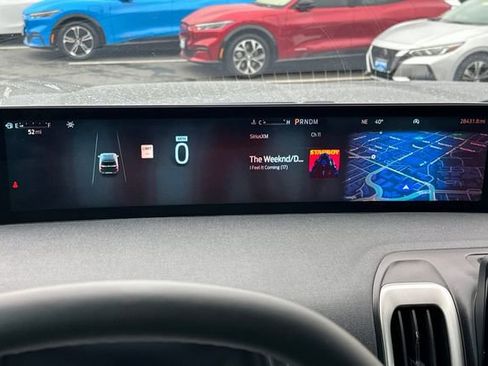 Used 2025 Ford Expedition Max Active image 23