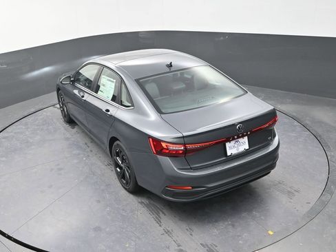 New 2026 Volkswagen Jetta SE image 17