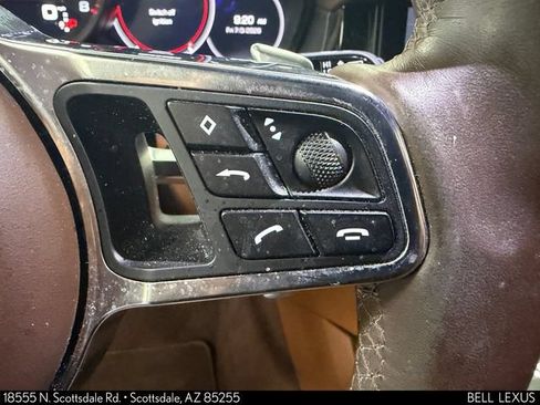 Used 2019 Porsche Cayenne AWD/4WD image 21