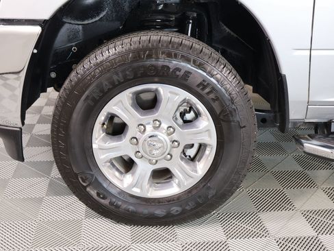 Used 2026 RAM 2500 Big Horn AWD/4WD image 17