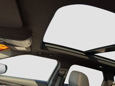 Used 2023 Chevrolet Blazer RS w/ Driver Confidence II Package image 23