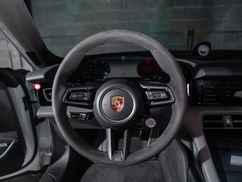 Used 2020 Porsche Taycan Turbo S AWD/4WD image 11