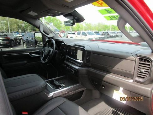 Certified 2024 Chevrolet Silverado 3500 LTZ w/ LTZ Premium Package image 28