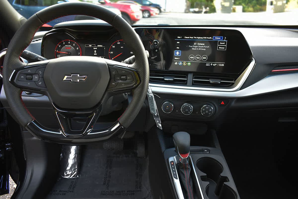 New 2026 Chevrolet Trax RS w/ Driver Confidence Package FWD image 12