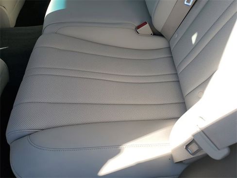 Used 2022 Genesis G80 2.5T w/ Advanced Package image 15