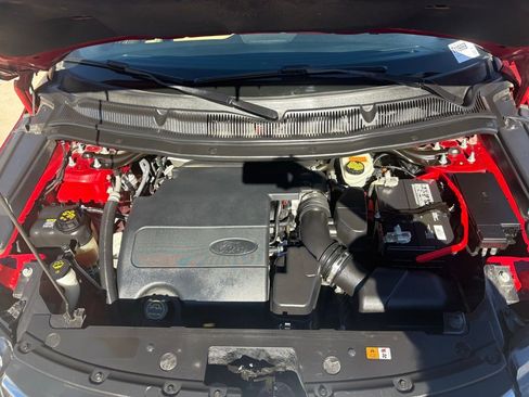 Used 2017 Ford Explorer Limited image 28