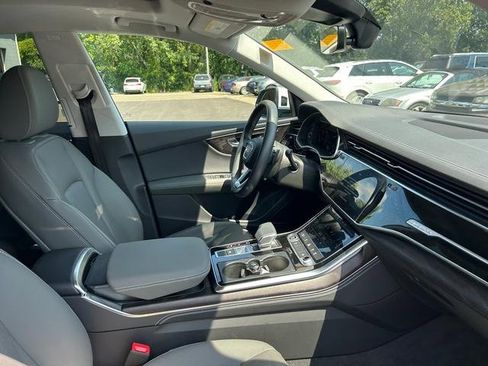 Used 2023 Audi Q8 Premium Plus w/ Premium Plus Package image 25