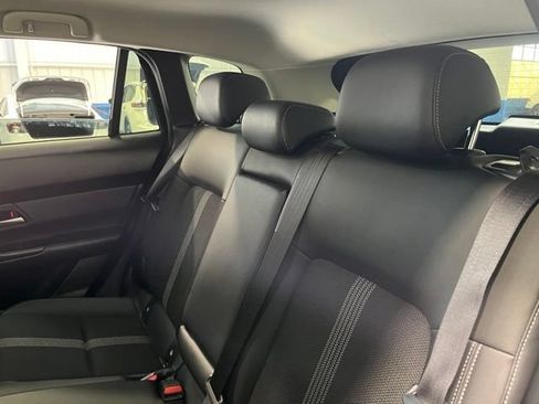 Used 2025 MAZDA CX-50 AWD 2.5 S w/ Preferred Package image 19
