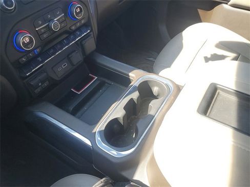 Used 2021 Chevrolet Silverado 3500 LTZ w/ LTZ Convenience Package image 31