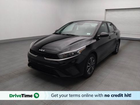 Used 2023 Kia Forte LXS FWD image 1