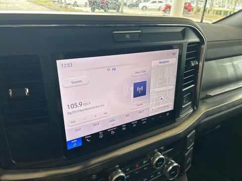 Used 2025 Ford F350 Lariat image 7