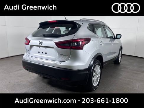 Used 2020 Nissan Rogue Sport SV AWD/4WD image 7