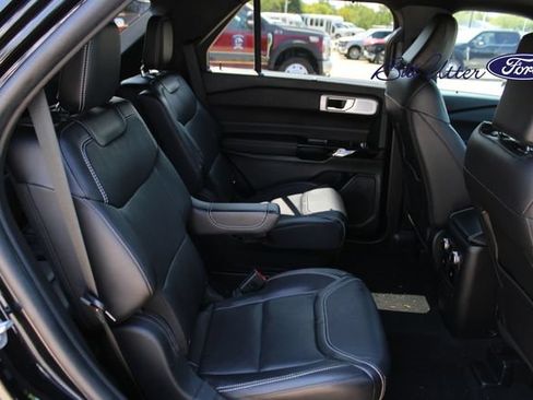 Used 2023 Ford Explorer ST w/ Equipment Group 401A AWD/4WD image 13