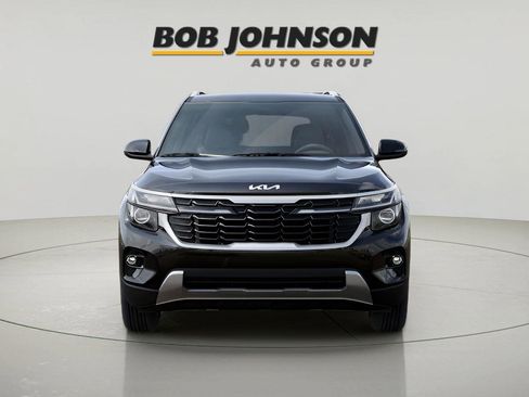 New 2026 Kia Seltos S AWD/4WD image 2