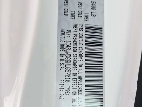 Used 2017 Jeep Wrangler Unlimited Sport w/ Quick Order Package 24S image 33