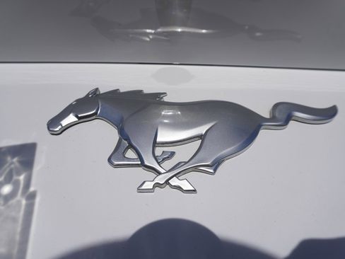 Certified 2025 Ford Mustang Coupe image 29