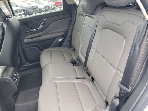 New 2025 Lincoln Corsair Reserve w/ Equipment Group 202A image 28