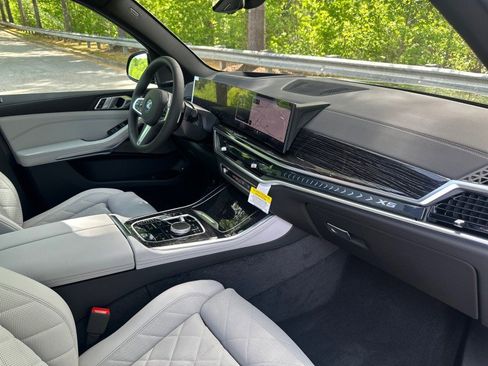 New 2026 BMW X5 xDrive50e w/ M Sport Package image 30