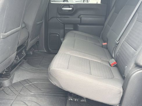 Used 2022 Chevrolet Silverado 2500 LT AWD/4WD image 15