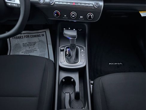 New 2026 Hyundai Kona SE image 12