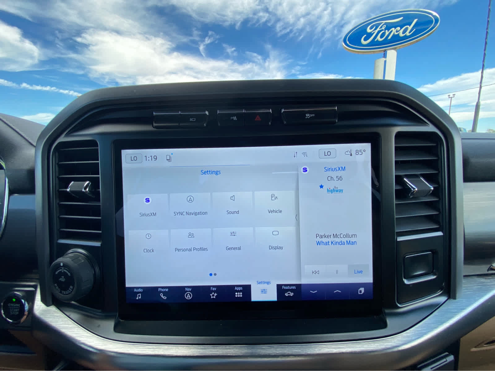 Used 2022 Ford F150 Lariat AWD/4WD image 34