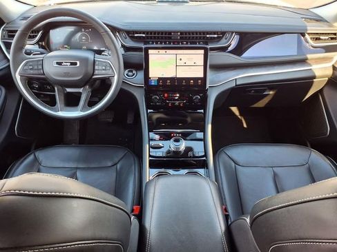 Used 2022 Jeep Grand Cherokee Limited 4xe image 11