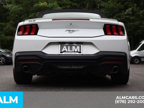 Used 2024 Ford Mustang Premium RWD image 6