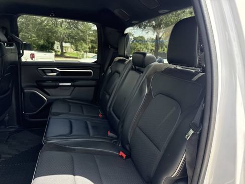 Used 2024 RAM 1500 Laramie AWD/4WD image 23