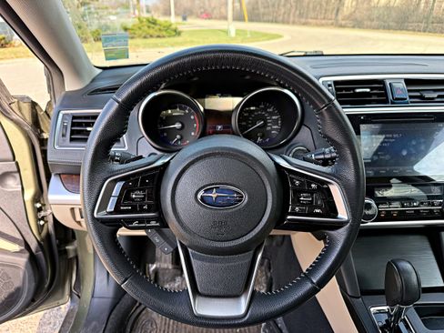Used 2019 Subaru Outback 2.5i Limited image 14