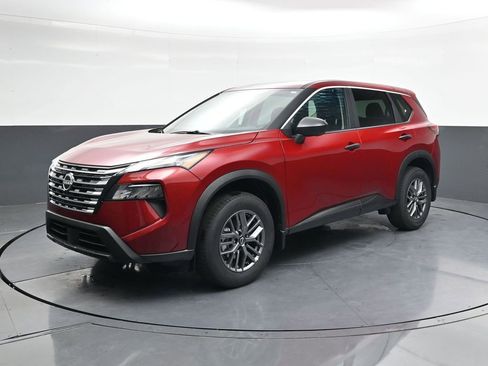 Certified 2026 Nissan Rogue S image 4