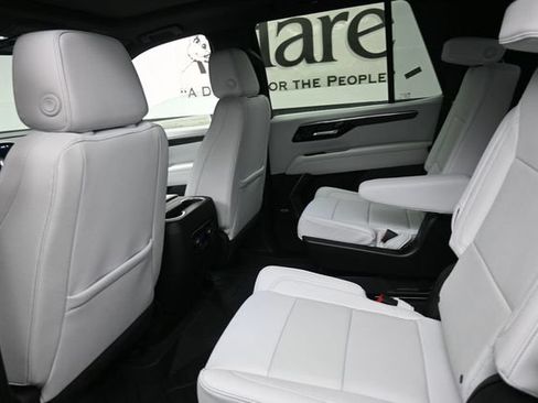 New 2026 Chevrolet Tahoe Premier w/ Sun And Tow Package AWD/4WD image 10