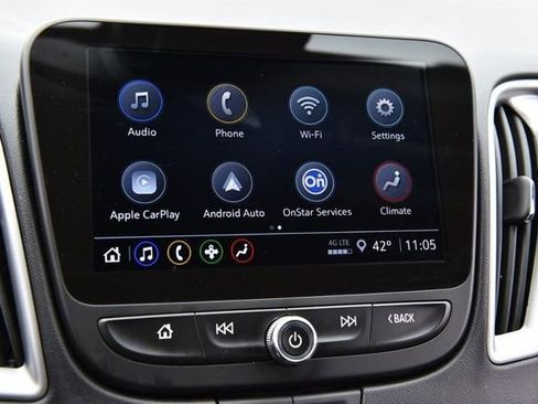 Used 2024 Chevrolet Malibu LT image 12