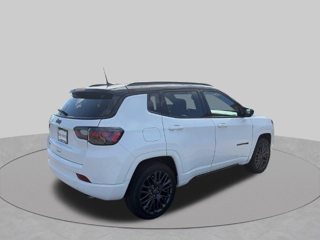 Used 2022 Jeep Compass High Altitude AWD/4WD image 6