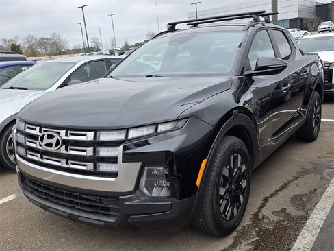 Certified 2025 Hyundai Santa Cruz SEL image 3