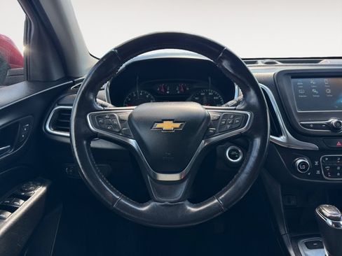 Used 2018 Chevrolet Equinox LT AWD/4WD image 12